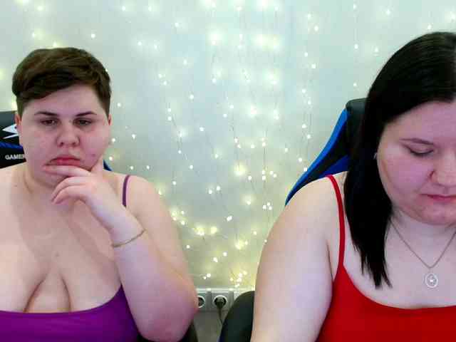 BeckyAndEllen webcam