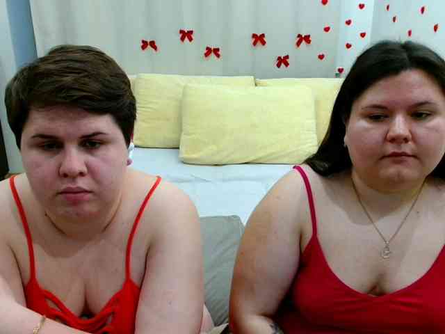 BeckyAndEllen webcam