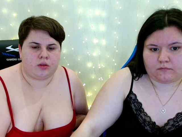 BeckyAndEllen webcam
