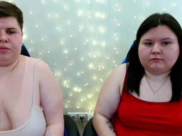 BeckyAndEllen webcam