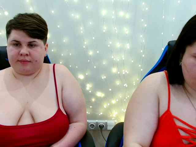 BeckyAndEllen webcam