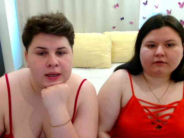 BeckyAndEllen webcam