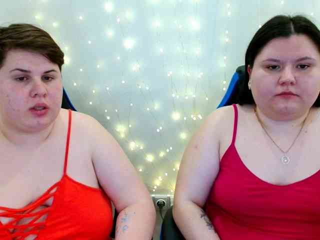 BeckyAndEllen webcam