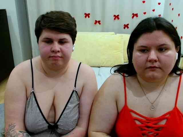 BeckyAndEllen webcam
