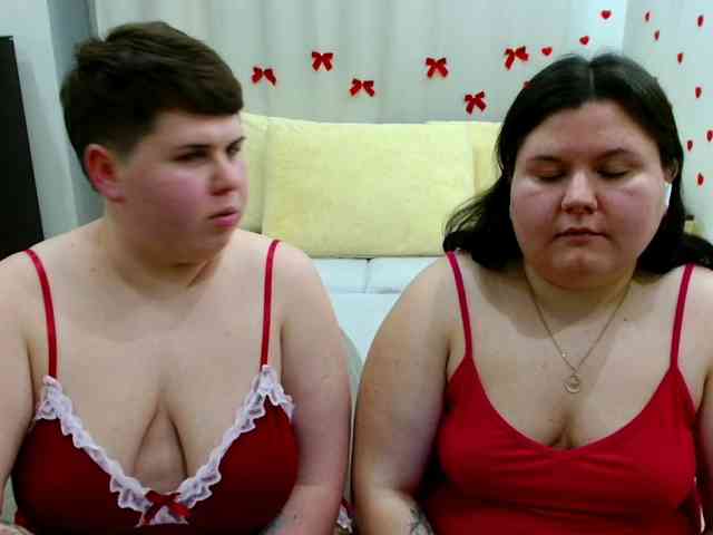 BeckyAndEllen webcam