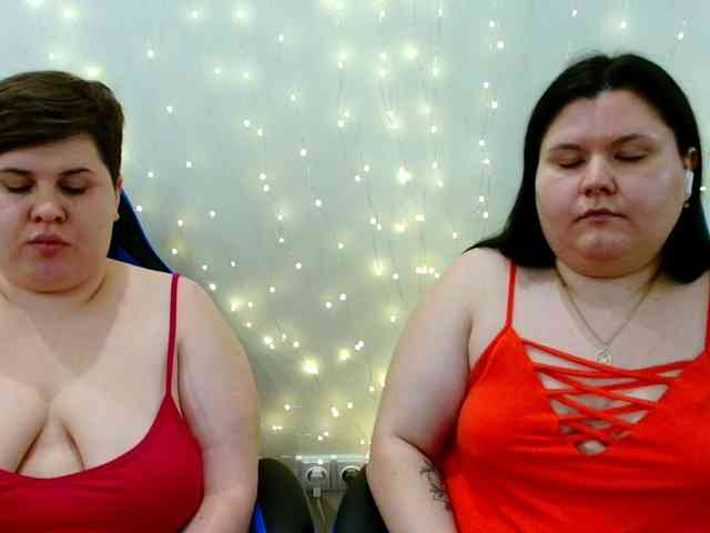 BeckyAndEllen webcam
