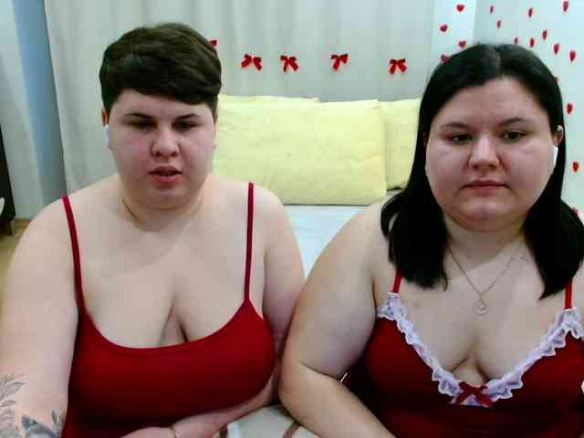 BeckyAndEllen webcam