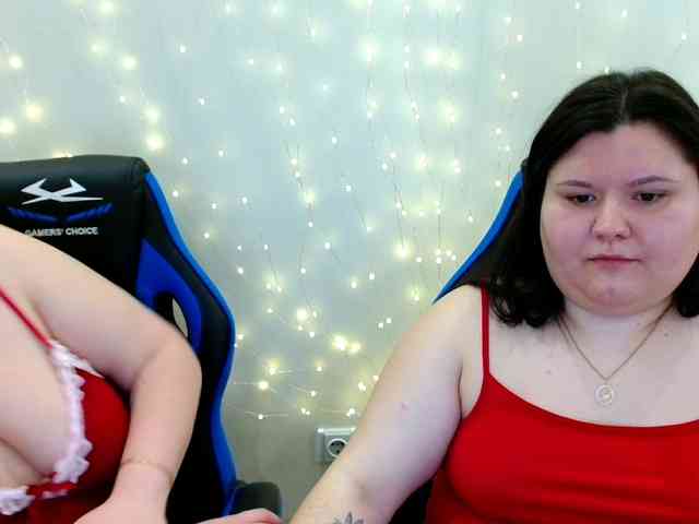 BeckyAndEllen webcam