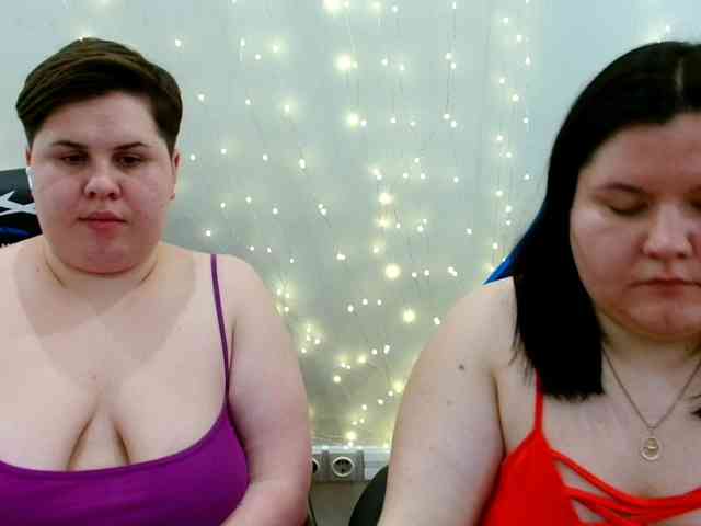 BeckyAndEllen webcam