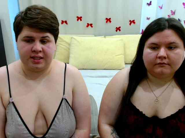 BeckyAndEllen webcam