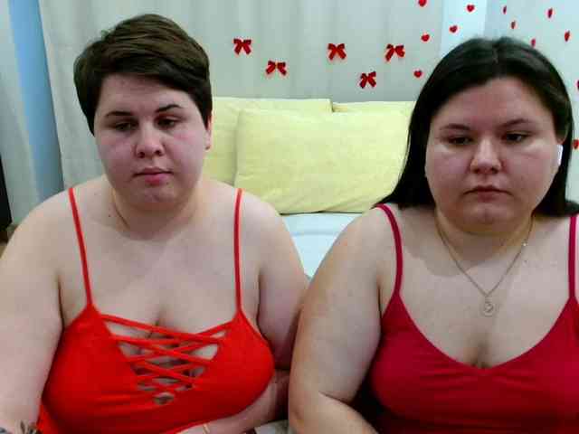 BeckyAndEllen webcam