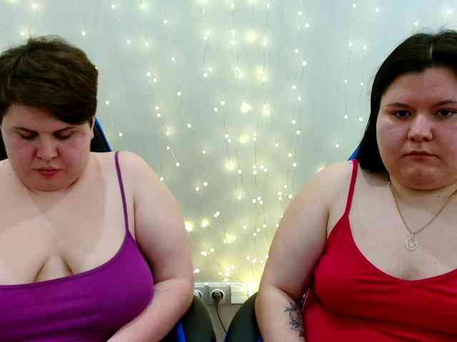 BeckyAndEllen webcam