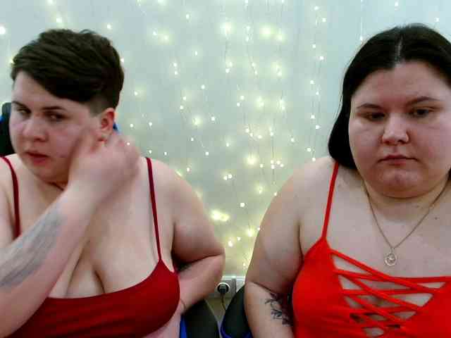 BeckyAndEllen webcam