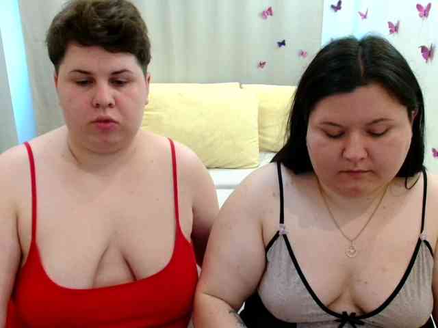 BeckyAndEllen webcam