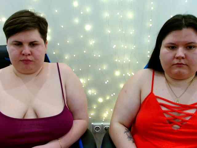 BeckyAndEllen webcam
