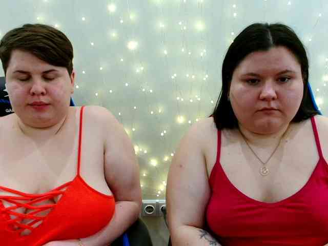 BeckyAndEllen webcam