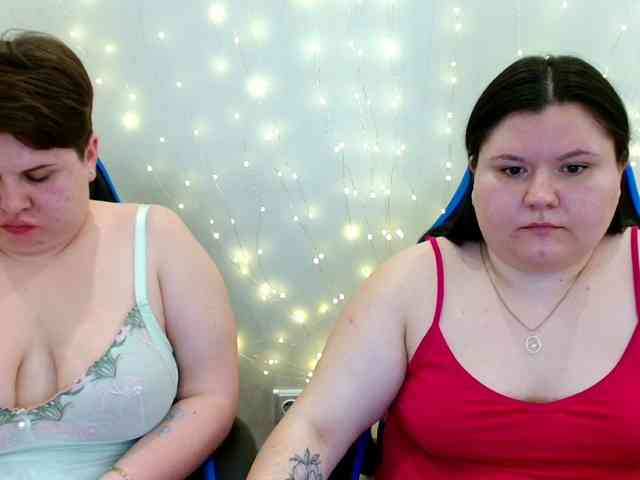 BeckyAndEllen webcam