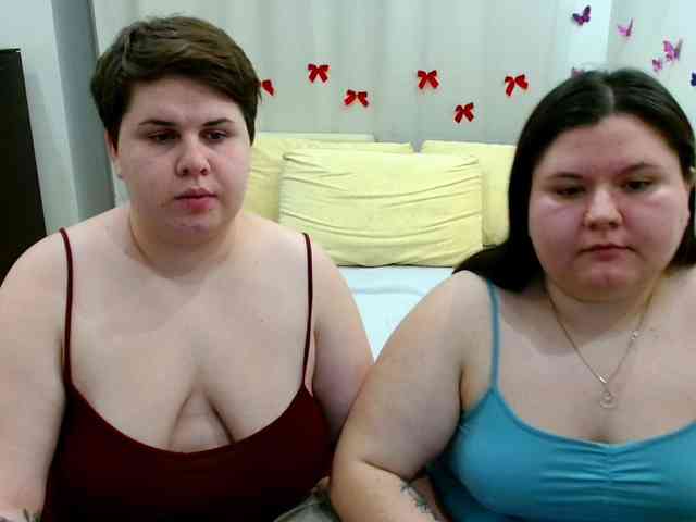 BeckyAndEllen webcam