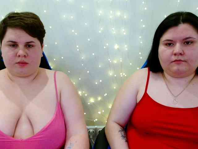BeckyAndEllen webcam