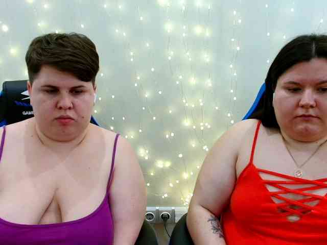 BeckyAndEllen webcam