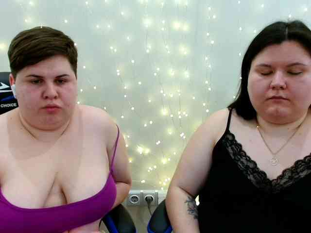 BeckyAndEllen webcam