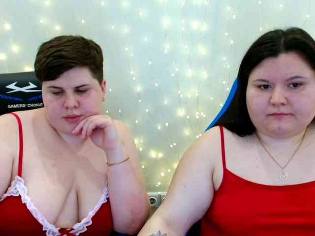 BeckyAndEllen webcam
