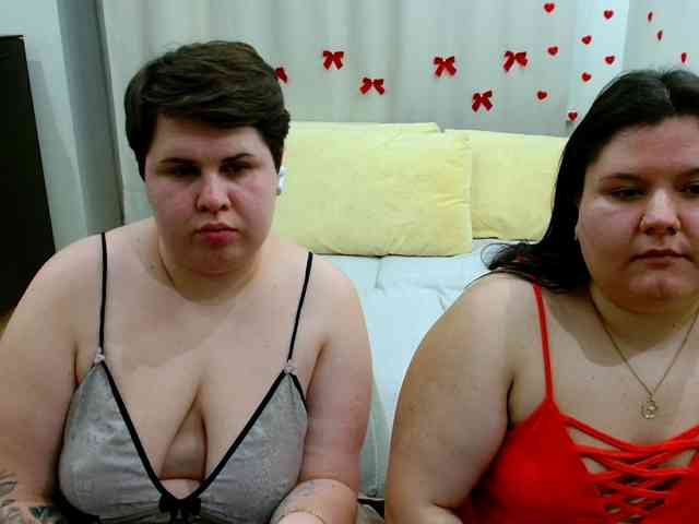 BeckyAndEllen webcam