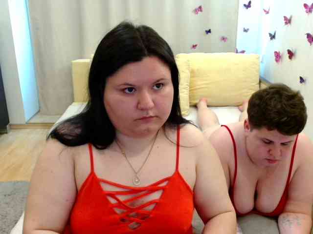 BeckyAndEllen webcam
