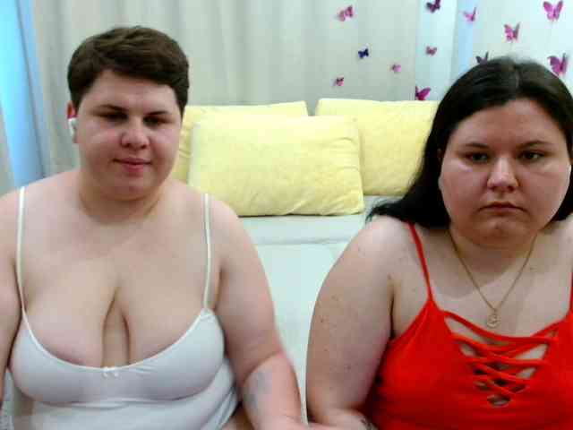 BeckyAndEllen webcam
