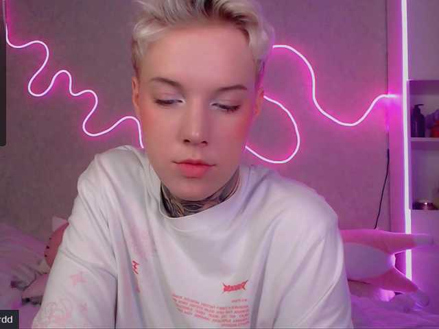 mery-jane-'s BongaCams show and profile