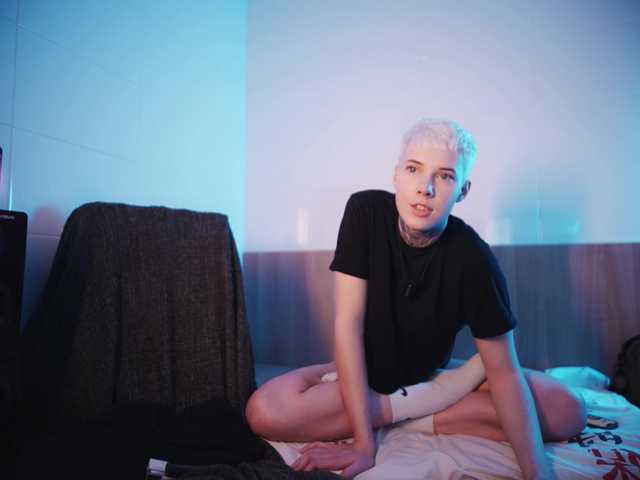 Explore 22 years old mery-jane- from BongaCams mery-jane- from BongaCams