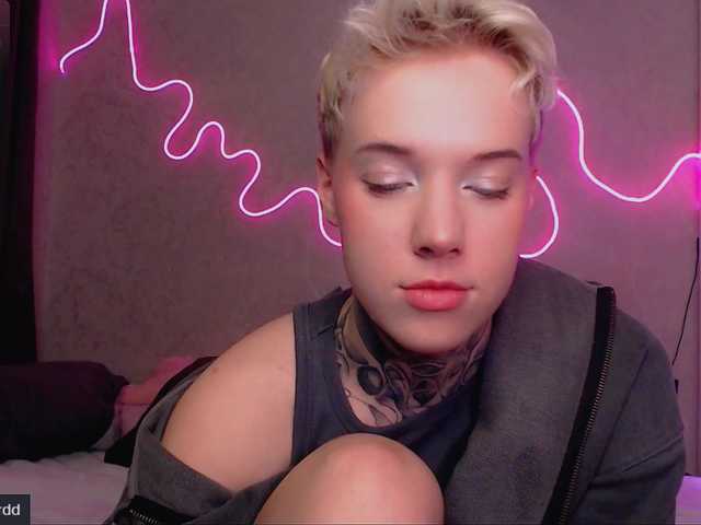 mery-jane-'s BongaCams show and profile