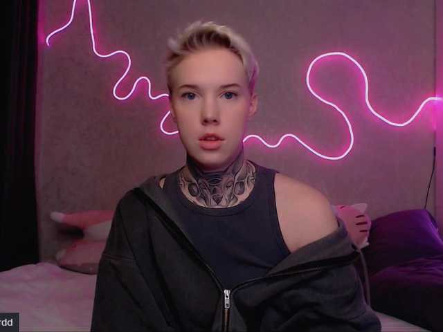 mery-jane-'s BongaCams show and profile