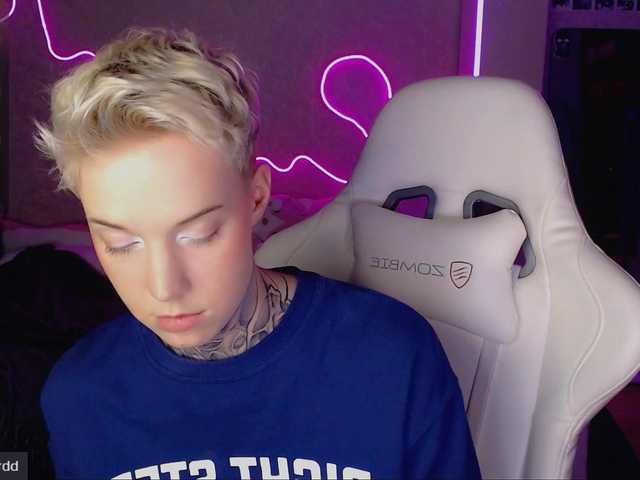 mery-jane-'s BongaCams show and profile