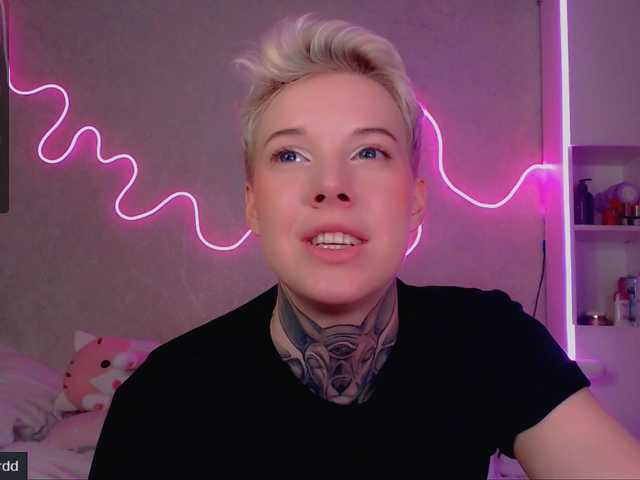 mery-jane-'s BongaCams show and profile