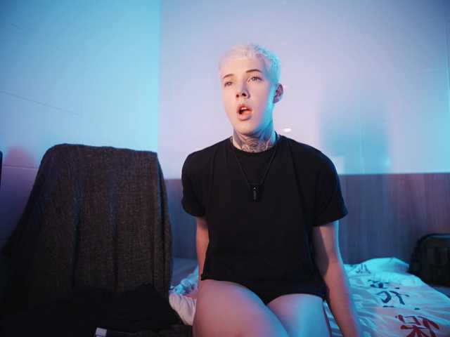 Explore 22 years old mery-jane- from BongaCams mery-jane- from BongaCams