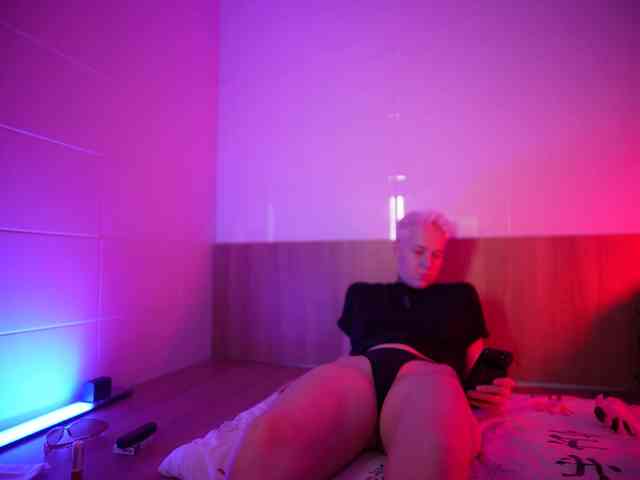 mery-jane- bongacams
