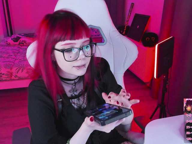 Yumi-Youkai's BongaCams show and profile