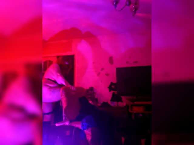 augustmarfa's BongaCams show and profile