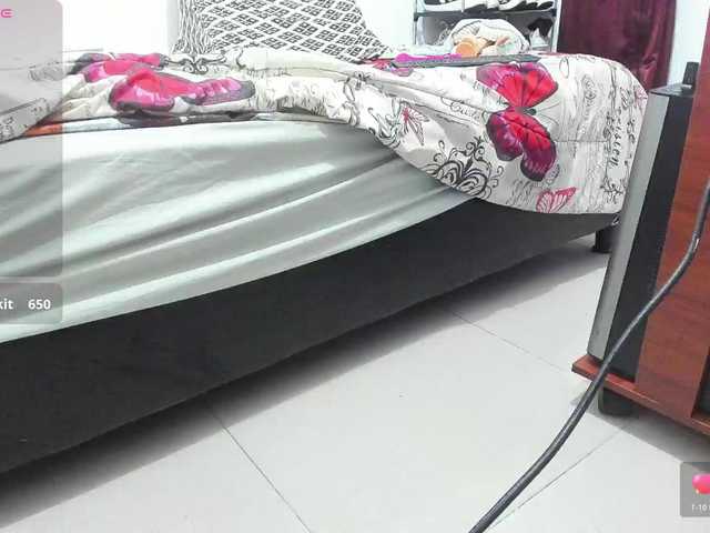 mia1-soman2's BongaCams show and profile