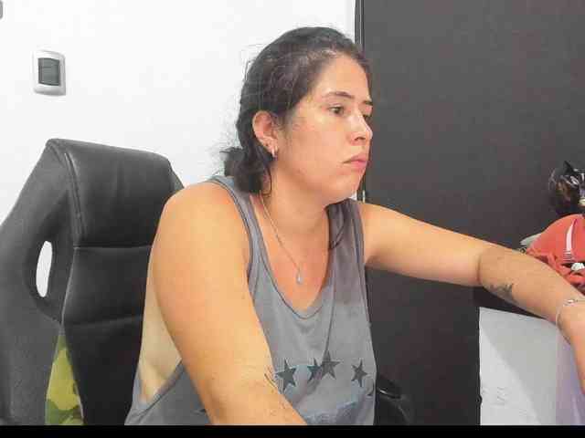 mia1-soman2 webcam