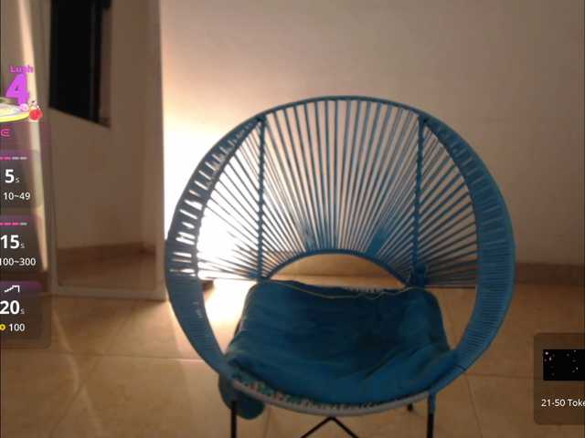  littleDanni chat room