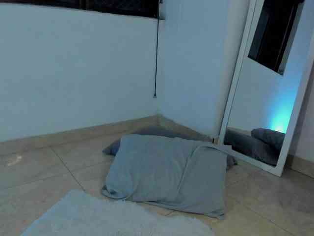 littleDanni webcam