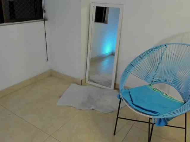 littleDanni webcam