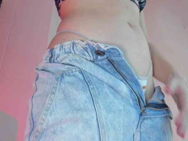 littleDanni webcam