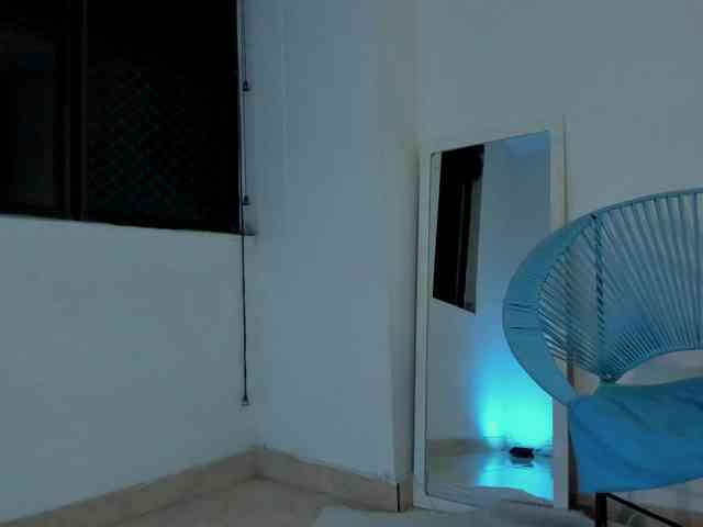 littleDanni webcam