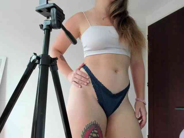 littleDanni webcam