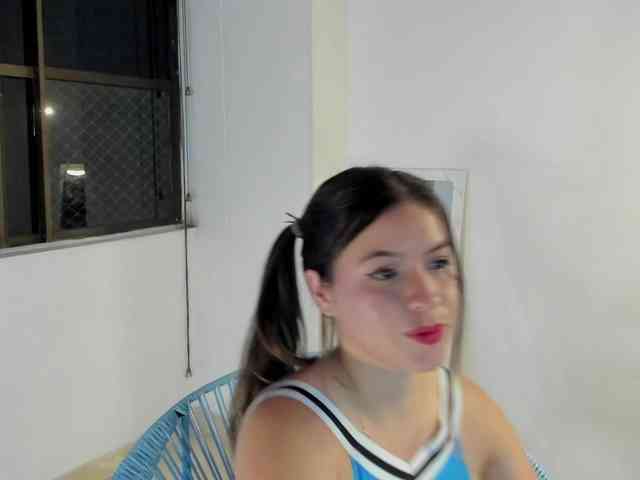 littleDanni webcam