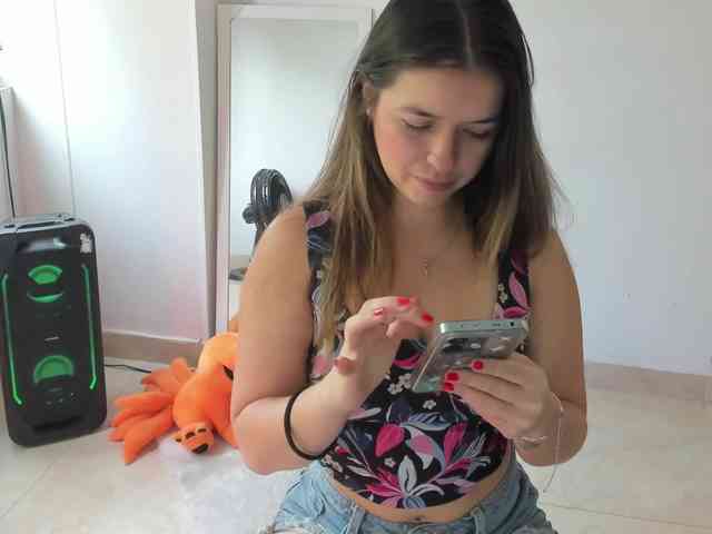 littleDanni webcam