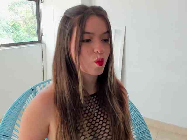 littleDanni webcam